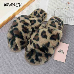 2022 Winter Women House Slippers Faux Fur Fur Mason Warm Shoes Woman Slip on Flats Slides Leopard Home Home Furry Slippers G220730