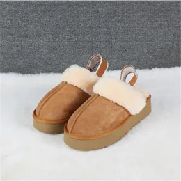 2022 WGG Chinelos de calcanhar plano e quentes, sapatos de pelúcia para uso externo feminino, fundo grosso, botas de algodão para neve tamanho EU34-44