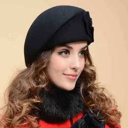 2017 New Fashion Women Beret Hat For Women Beanie Female Cap Flower French Trilby Wool Soft Stewardess Hat Gorras Planas J220722