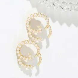 Charm Women Designer Orecchini per le orecchie del marchio 18k Gold Designer Geometry Letters Pearl Earring Wedding Party Jewerlry Classic Style ER0332-ER0333