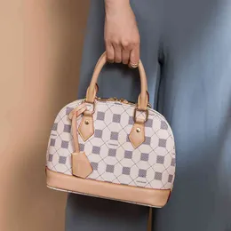 Ladies Fashion Luxury Brand Tide Bag Commercio all'ingrosso 2022 Borsa versatile per borsa da donna Shell di nuova grande capacità