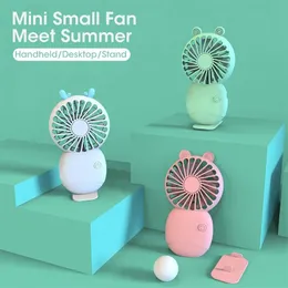 Cartoon Handheld Pocket Small Fan Desktop med Basic Fan för familjen Portable USB Charging Mini Outdoor Children's Gift