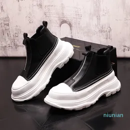 Botas de couro de moda de 2022-homens outono novo solo grosso de sola alta botas altas tendências de tendência alta Chelsea