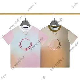 2022 Paris Erkekler Tasarımcıları Tişörtler Lüks T-Shirts Yaz Mens Gradyan Baskı Tişört Moda Zinciri Baskı Tshirt Unsex Casual Pamuk Tişört