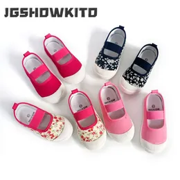 Sepatu Bayi Perempuan Musim Semi Gugur Baru Kanvas Anakanak Sneakers Kasual Bunga Warna Permen untuk Anak 220611