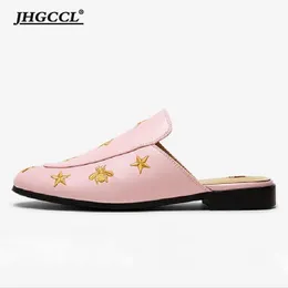 럭스 사바토스 카구아스 뮬러 디자이너 슬라이드 Fumar Chinelo Couro Estrela Chinelos Moda Luxe Designer 슬라이드 T0