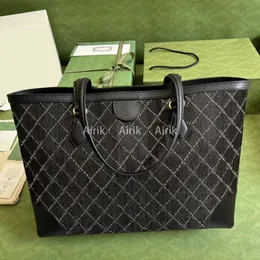 أكياس الأزياء حقيبة حزام Airik Bag Bag Bag Bag Bag Bag مع أنماط متعددة ، طبقات مصممة وجلد 631685 الحجم 38*28*14
