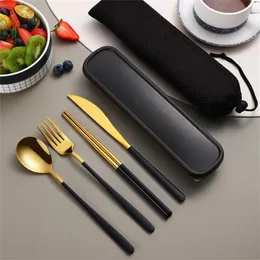 Set di posate Set di posate con scatola 304 Stoviglie portatili Coltello Forchetta Cucchiaio Bacchette Stoviglie Accessori da cucina da viaggio da campeggioPosate