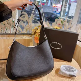 Cleo Underarm Bag Leather Sholdled Bags Luxury Handbags高品質のデザイナークロスボディボックスレディースハンドバッグLuxe Dame Sacs 28cmヨーロッパとアメリカ人