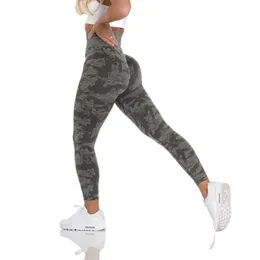 Nvgtn Camo Seamless Workout Leggings Butt Lift Yoga Byxor Dam Stretch Hög midja Fitness Outfits Sportkläder Gym Fuchsia Nylon 220714