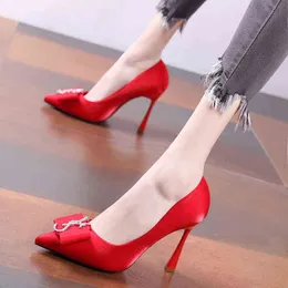 2022 Spring Designer Sexy Women Shoes High Heel Stiletto Red Wedding Pumps Pointed Satin High Heels Fashion Party Casual Shoes G220425