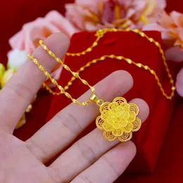 Anhänger-Halsketten, mehrschichtige Blumen mit Wellenkette, Damenschmuck, wunderschöner 18-karätiger Gelbgold-gefüllter, klassischer, hübscher Geschenkanhänger für eine Freundin