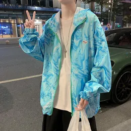 Giacche da uomo Colore sfumato Uomo Cerniera allentata casual con cappotti sottili con cappuccio Moda maschile Protezione solare Estate Ulzzang Ins StreetwearUomo