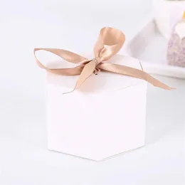 50st Blank Kraft Paper Hexagon Cardboard Candy Box Diy Biscuit Favor Gift Borgar Baby Shower Birthday Wedding Christmas Party 220427