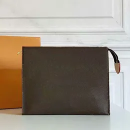 Kits de higiene pessoal Men Bolsa de embreagem Bola mulher bolsa de moeda de moedas Carta clássica impressão zíper genuíno bolsas de couro preto xixi de alta qualidade