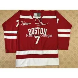 CHEN37 C26 NIK1 Boston University #7 Charlie McAvoy Red Hockey Jersey Embroidery Ticked أي رقم واسم قمصان الكلية