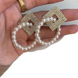 Baumeln Kronleuchter Große Strass Quadrat Perle Kreis Tropfen Ohrringe Für Frauen 2021 Neue Schmuck Persönlichkeit Aussage Mode Ohrringe