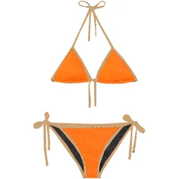 Set di bikini da viaggio sulla spiaggia Donne sexy da bagno sexy asciugatura rapida designer classico costume da bagno a strisce classico