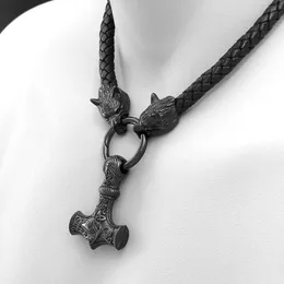 Naszyjniki wisiorka vintage nordycki w stylu Celtic Hammer i ryczący naszyjnik skórzany pleciony amulet biżuteria