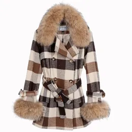 Maomaokong Plaid Ladies Coat Leather Raccoon特大の毛皮の首輪コートダブルブレスト冬パイ克服メスブレザー201103