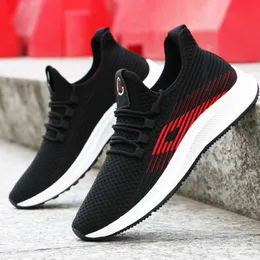 Klasyczne Luxury Man Shoes Moda 2022 Oddychające Sporty Wulkanizowane Buty Wulkanizowane Buty Jogging Walking Men Sneakers Zapatillas de deporte Designer Najwyższa jakość