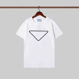 Märke 2021 Lyx Casual T-shirt Ny Herrkläder Designer Kortärmad T-shirt 100% bomull Högkvalitativ grossist svartvitt Storlek S ~ 2XL