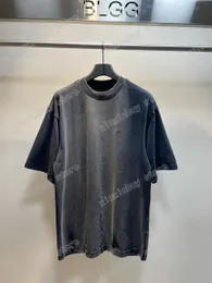 22SS Men Mulheres Designers T Camisetas Tee Destruía Letra pequena Bordado de manga curta Crew Netwarwear Xinxinbuy XS-L