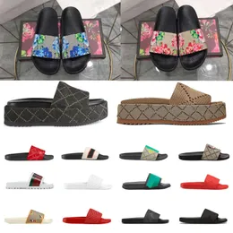 Nya kvinnor tofflor Designers Sandaler Klassisk blommig Brokad slides plattor läder Plattform män Flip Flops halkskydd Bottom Beach Shoes Loafers