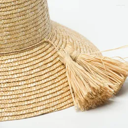 Chapéus de aba larga Primavera Summer Summer Summer Dome à mão Hat Straw Sun Hat for Women Raffia Tassel Decoração de Hepburn estilo ao ar livre Hatswide