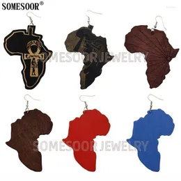 Dingle ljuskronor smycken afrikanska kartor former laser snidande nationella kvinnor bild modeörhängen för gåvor dangle farl22