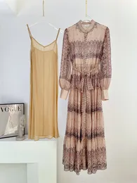 2022 Wiosna i lato Nowa sukienka międzynarodowa seria marki Gold Drut Drukowana Długa Długa sukienka