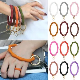 Keychains Big O Silicone Loop Wrist Key Ring Keychain With Gold Clasp Round Strap Accessories Wholesale Women Bag Supplies Enek22
