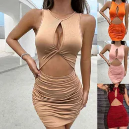 Fashion Woman Sexig solid mini veckad klippt ut huden tät klänning dams ärmlösa eleganta bodycon klänningar kläder för fest y220526