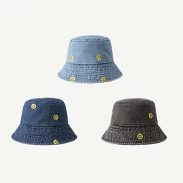 Prosta uśmiechnięta twarz haftowany kowbojowy hat hajuku retro hat unisex modne letnie wiadra na zewnątrz HCS103