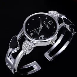 Pulseira de pulseira em forma de coração relógio Mulheres Relógios Relógio de aço feminino Feminino de luxo Relógio de aço zegarek Damski Reloj MujerWristWatch