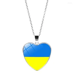 Hänge halsband ukraina flagga hjärtform halsband ukrainsk nationell symbol glas cabochon clavicle kedja smycken gåvorspendant sidn22
