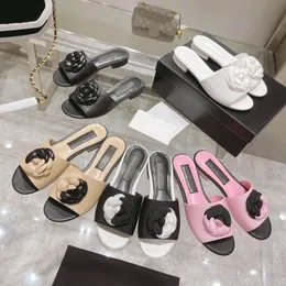 Newest Women Slippers Sandals Beige Black Pink Camellia Flower Rubber Fashion Causal Slipper Designer Luxury Summer Pool Beach Thong Flat Flip Flops Shoes