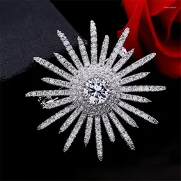 Pinos broches grandes brancos cúbicos zirconia girassol broche pin cristal de luxo para mulheres jóias de casamento broches broach vestes marc22