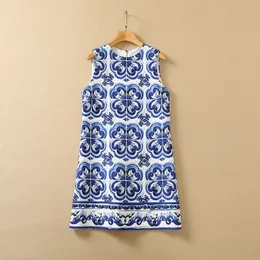 2022 Summer Sleeveless Round Neck Blue Paisley Blue and White Porcelain Print Short Mini Dress Elegant Casual Dresses 22Q151638