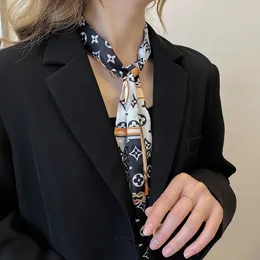 2024デザイナーシルクスカーフ女性スカーフブラックスカーフヘアバンドダブルシルクシンプルで汎用性の高い新しいスタイル