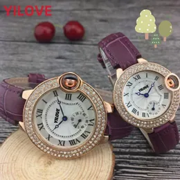 Designer di lusso Moda classica Quadrante rotondo Orologio al quarzo Cinturino in pelle Vetro zaffiro Funzione impermeabile Orologio Coppie Uomini e donne possono indossare orologi da polso