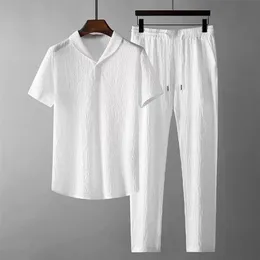 男性の衣装セット夏の薄いスポーツスーツメンズファッションショートスリーエレベーションシャツズボン2ピースセット220705