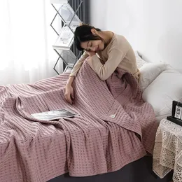 Одеяла весенняя вафельная кровать хлопчатобумажной кровать летнее тонкое стеганое одеяло.