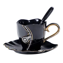 マグカップYefine Creative Design Drinkware Ceramic 3D Tea Rhinestones Decoration Cups and Saucersmugs