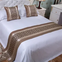 Çin tarzı moda yüksek kaliteli yatak bayrağı el dolap masa koşucu dekor ev salonu düğün odası yastık kılıfı 220615
