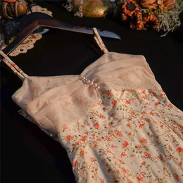 Kadınlar için yaz kayış elbisesi allover çiçek gazlı bez kolsuz orta örgü elbise tatlı zarif inci dekorasyon tatil akşam robe 220516