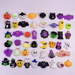 Hallowmas Squishy Slow Rising Rebound Fidget Toys Pumpkin Ghost Skull Bat Shape Extrusion Vent Bun Cute TPR Squeeze Decompression Toy Horrib