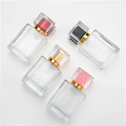 30ml 50ml 유리 유리 재 채용 가능한 나선형 바닥 정사각형 유리 분무 향수 병 화장품 빈 스프레이 병 용기 220726