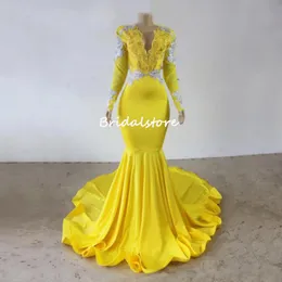 Aso Ebi Mermaid Yellow Prom Dress 2022 Sexy V Neck Long Sleeve Evening Dresses With Lace Open Back Black Girls Formal Gowns Satin Floor Length Graduation Wear Skirt