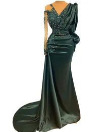 2022 Dark Green Sexy Mermaid Prom Dresses V Neck Illusion Satin Lace Appliques Crystal Beaded Long Sleeves Formal Party Evening Gowns Custom Plus Size